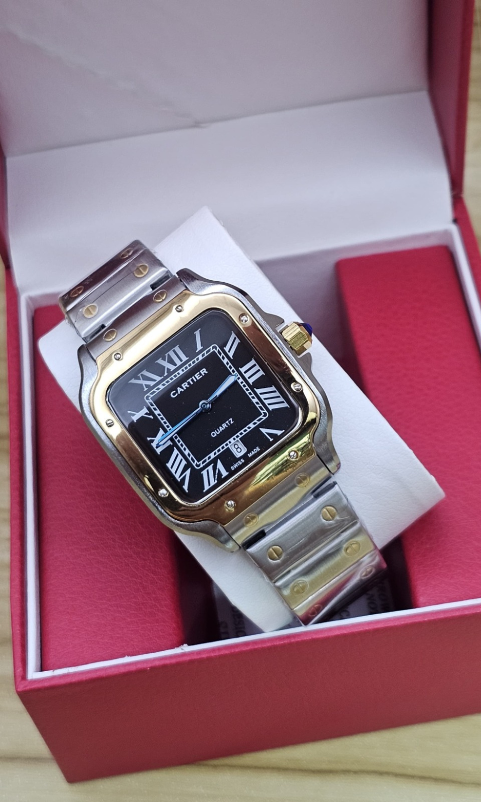 Santos de Cartier Bitono con carátula negra