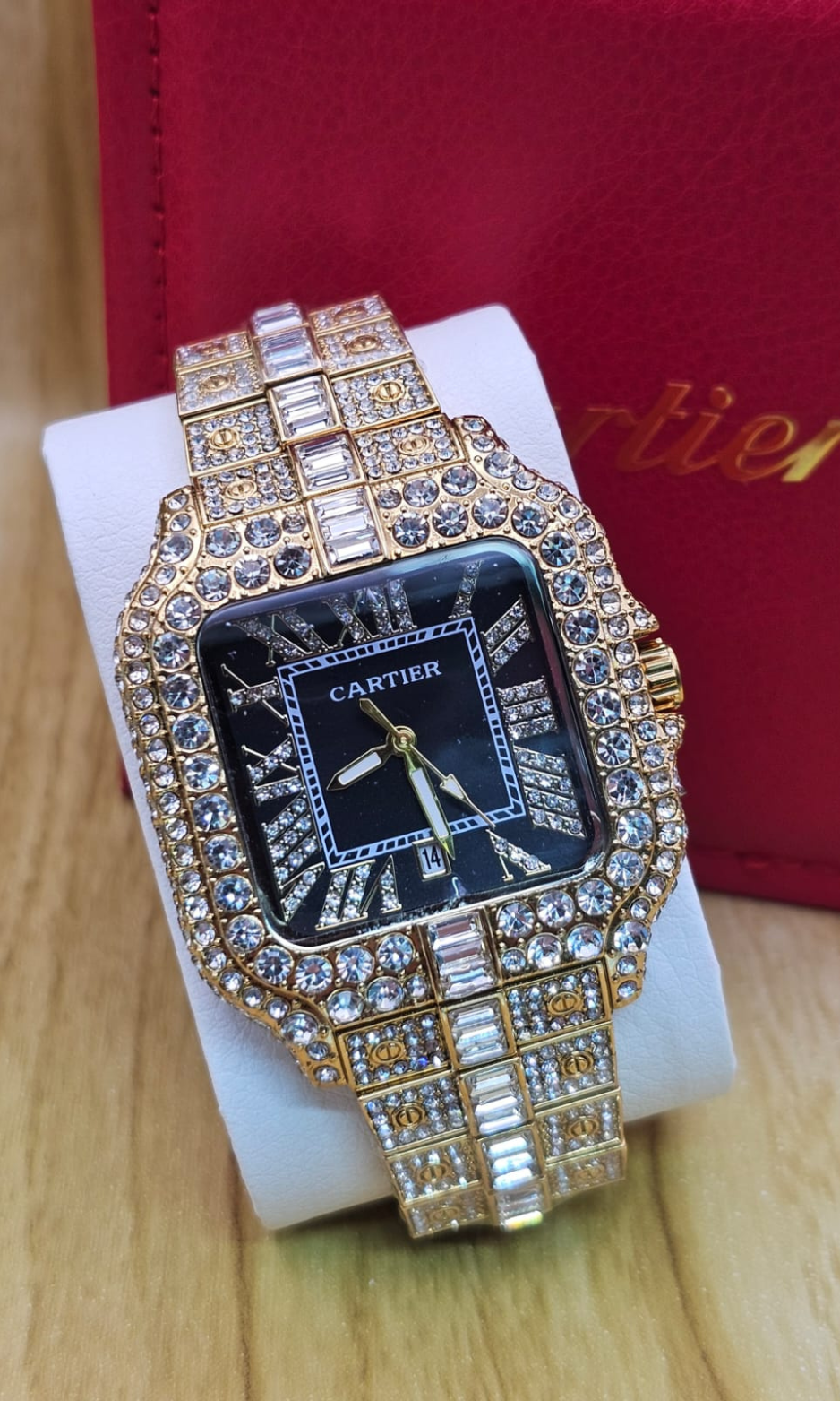 Santos Dorado Iced Out con carátula negra
